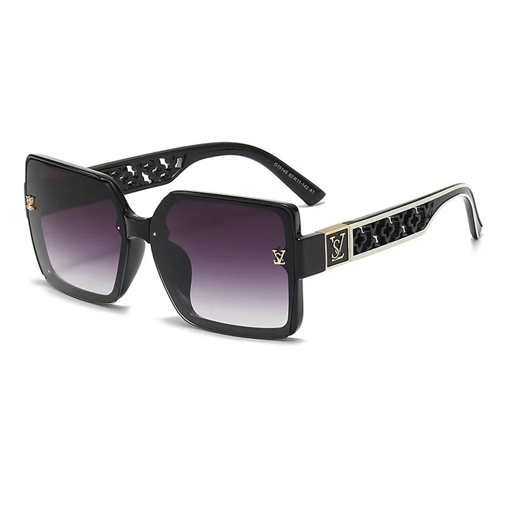 Chic Square Frame Sunglasses for Ladies  - Giltoria