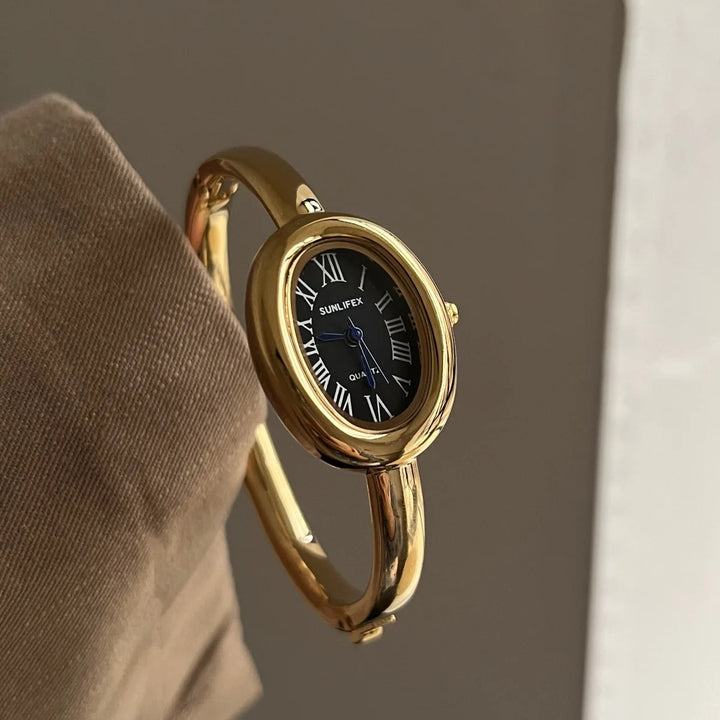 Rose Gold Women’s Luxury Bracelet Watch-Giltoria