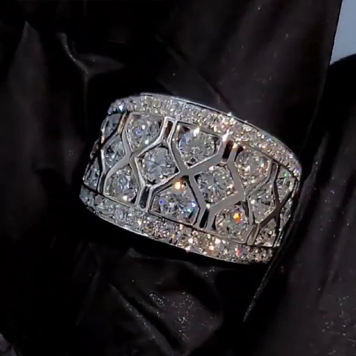 Sparkling CZ Wedding Ring for Women-Giltoria