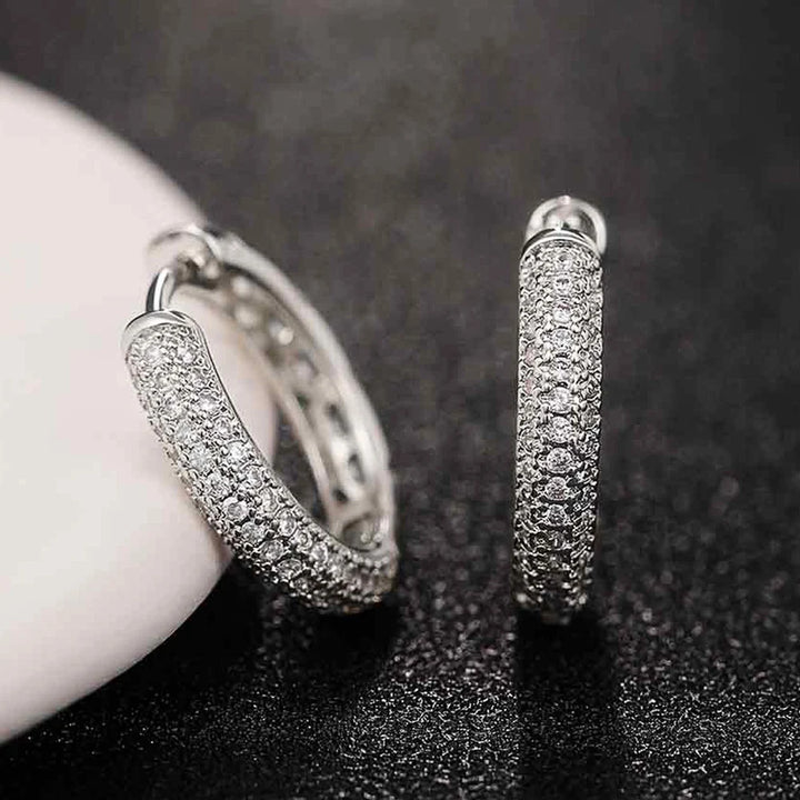 Classic Everyday Silver Hoop Earrings-Giltoria
