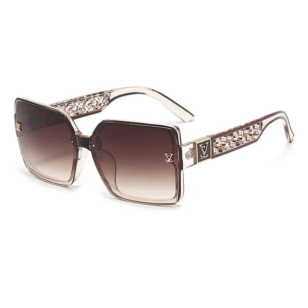 Chic Square Frame Sunglasses for Ladies  - Giltoria